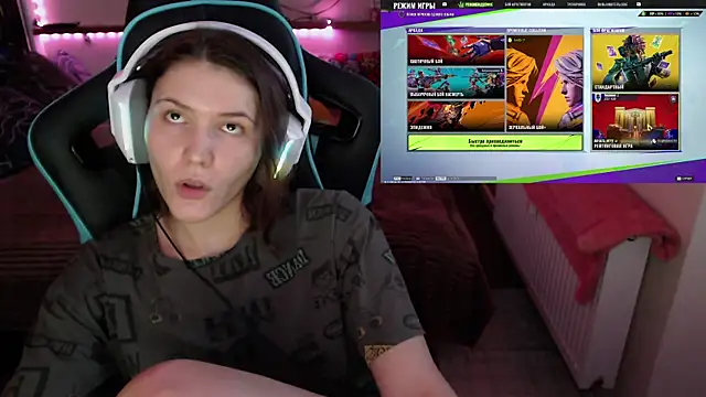 XXX chat uživo modela LollyMot