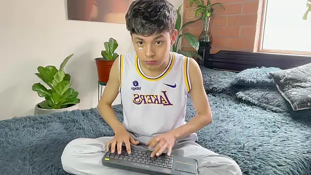 Andy_Belier23 Webcam Show