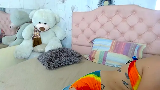 zara_cute: онлайн-секс-чат