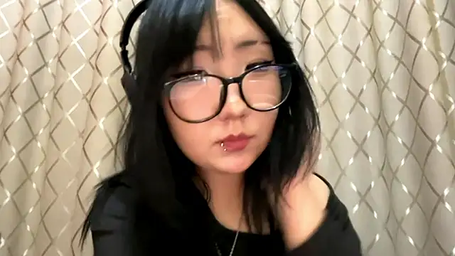 Chat XXX ao vivo de Yunananaa