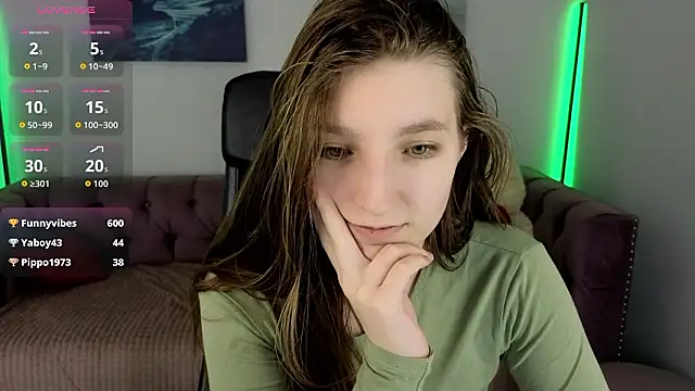 دردشة Mia_Myles الجنسية المباشرة