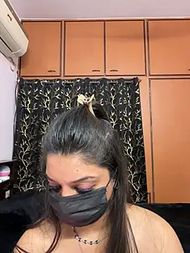 XXX chat uživo modela Sirishateluguammai