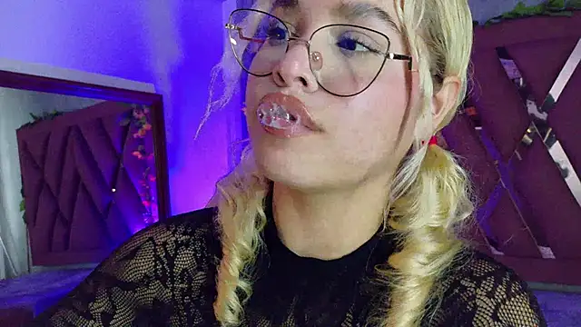 Haelycute 라이브 XXX 채팅