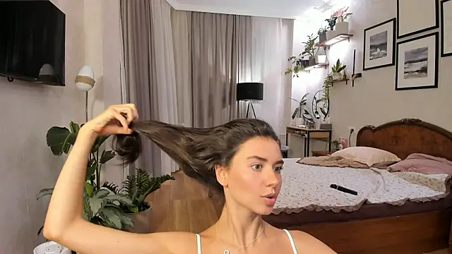 NicoleLuv live XXX chat