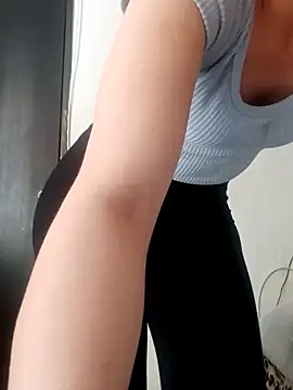 Dana_RiseのライブXXXチャット