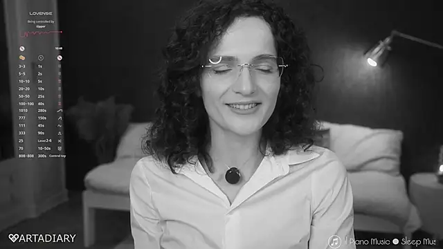 _arta_ Live XXX-chat