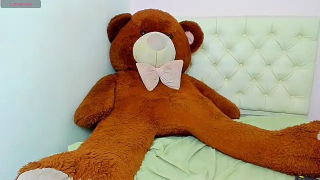 TalianaNewtonのライブXXXチャット