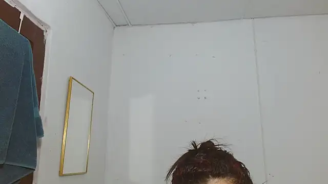 Thalian – Naživo XXX chat