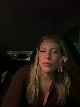 Chloemillerrxx webcam show