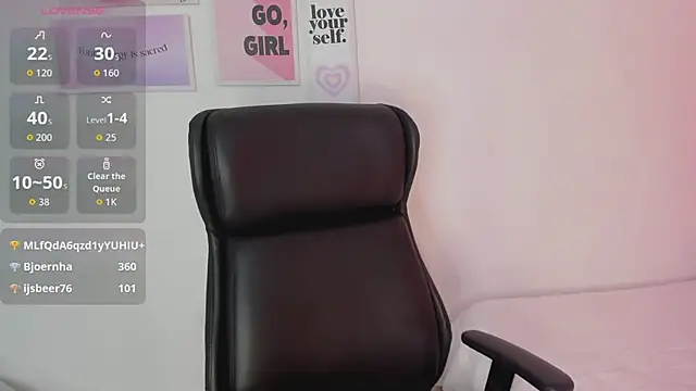 แชท XXX สดของ LanaJones_