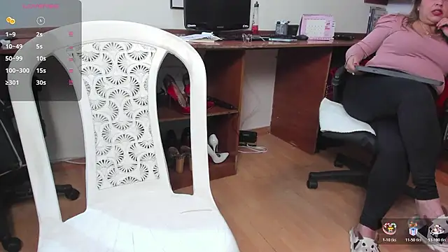 دردشة LiaTaylorr الجنسية المباشرة