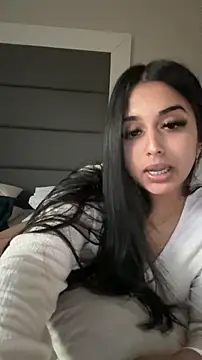 Chat XXX Live LilMisIndianx