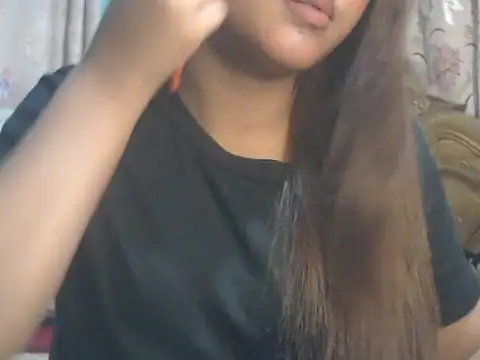 NancyRuviのライブXXXチャット