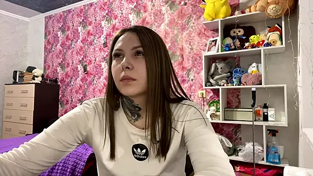 TraciBallena: онлайн-секс-чат