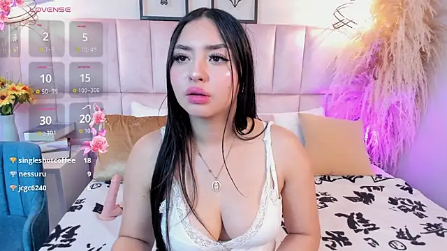 Ary_evans__ 라이브 XXX 채팅