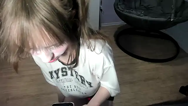 แชท XXX สดของ Yoonhee_ki