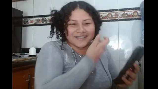 دردشة Baby_dirt الجنسية المباشرة