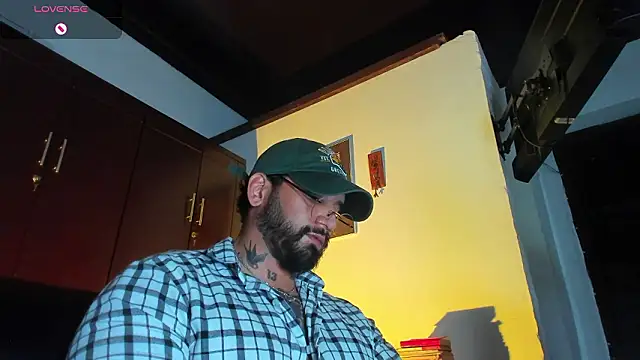 CamiloGray_ Chat XXX in diretta