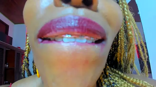 TAYLORR778 Webcam show