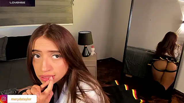 Chat XXX ao vivo de MERIDA_TAYLOR