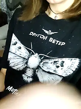 Chat +18 de Aashikalaa ao vivo