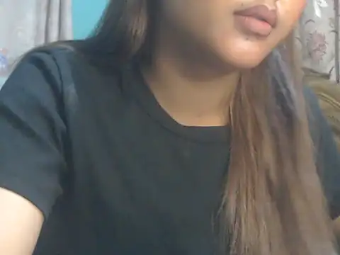 Chat +18 de NancyRuvi ao vivo