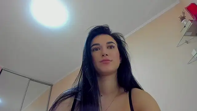 ErikaYoungs Chat XXX live