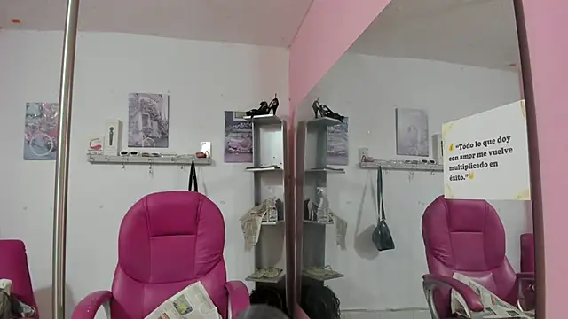 CAMILA--REY Chat XXX in diretta