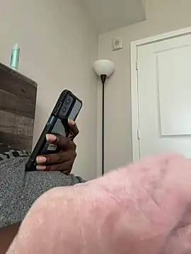 Chatroom XXX en direct de makeherfeelg