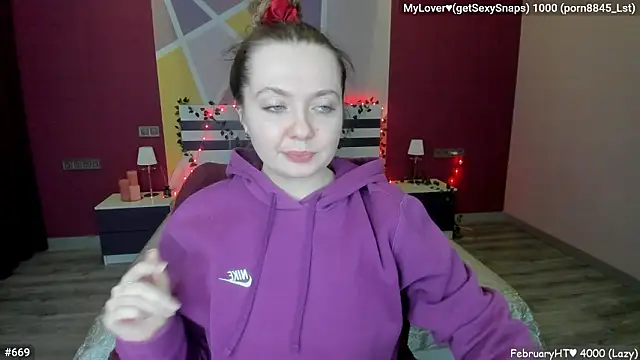 LizaGost Chat XXX in diretta