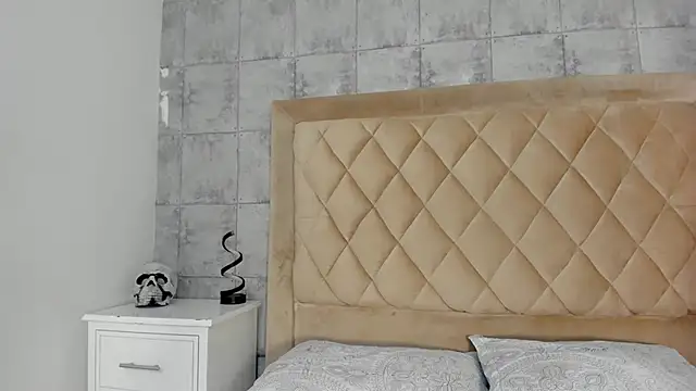 CleoFoxx_'s Webcam Show