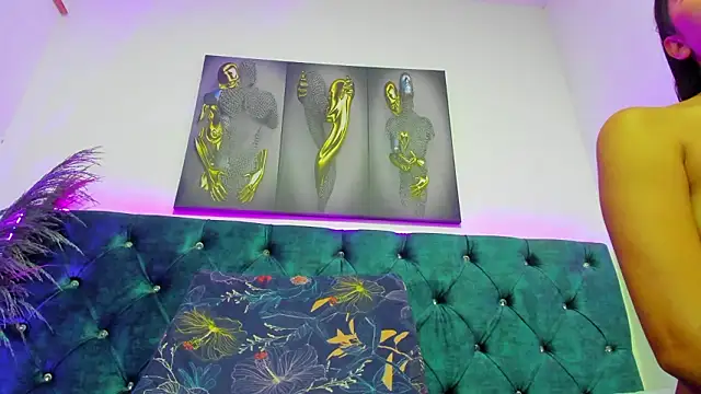 Roxanna_0 Adlı Modelin Canlı XXX Sohbeti