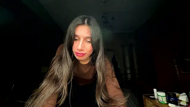 Yesmymia Adlı Modelin Canlı XXX Sohbeti