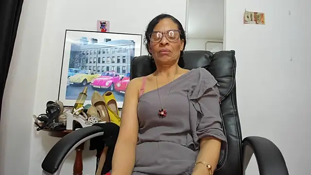 Show de Aries_Mature na webcam