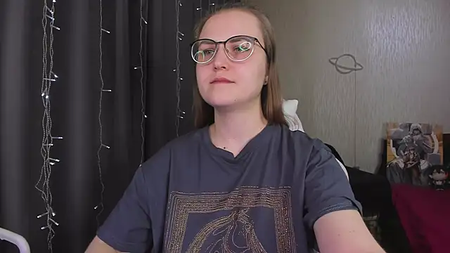 MissBrightShineのライブXXXチャット