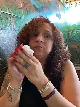 ladycreamypr2's Webcam Show