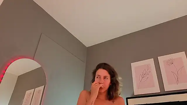 jolie_lov 现场XXX聊天