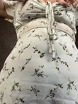 Chat XXX en directo de ellie_coy_