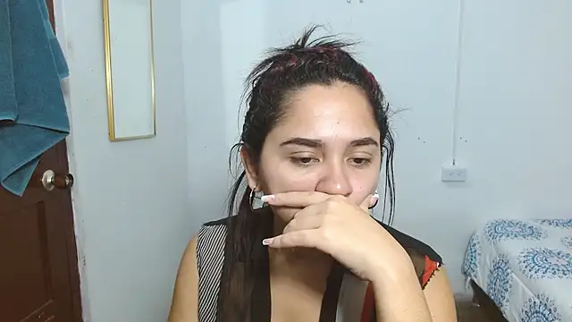 Thalian: απευθείας συνομιλία ΧΧΧ