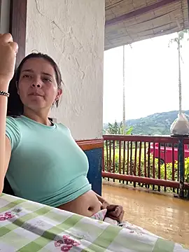 Mia_jhoonson: онлайн-секс-чат