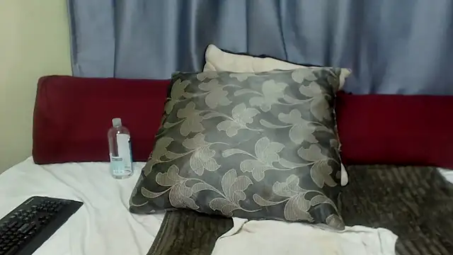 Chatroom XXX en direct de ThickChocolate