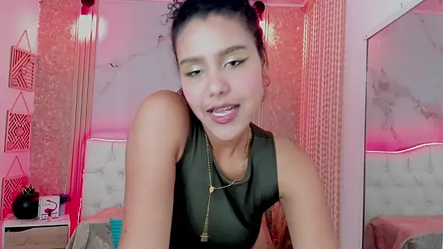 AriaVega: απευθείας συνομιλία ΧΧΧ