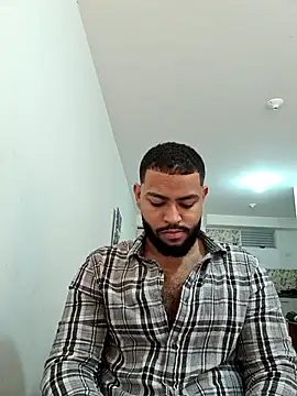 KLEYTON33 Webcam show