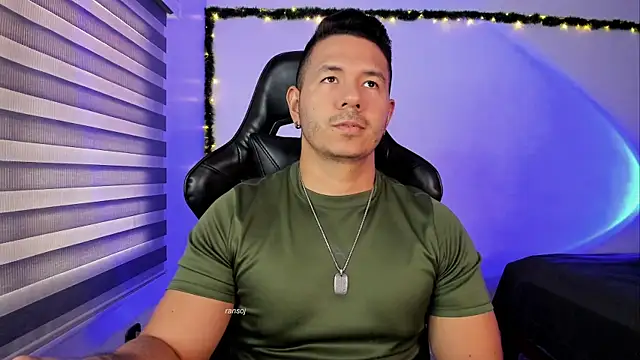 ransoj Live XXX-Chat