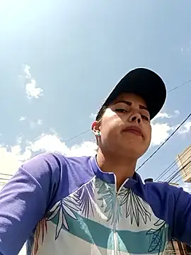 _andrea30 Live XXX-Chat