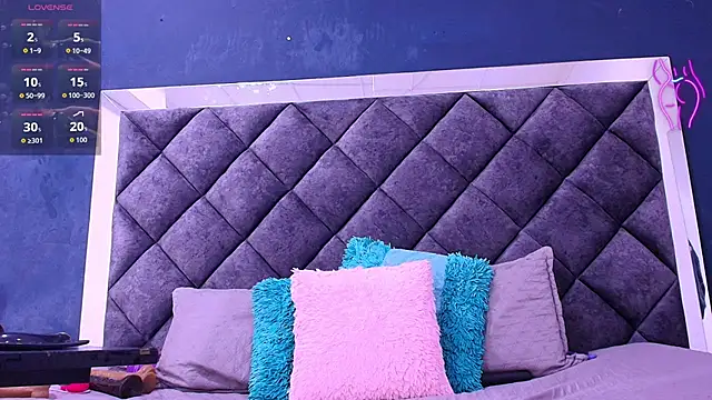 ebony__jheim লাইভ XXX চ্যাট