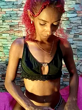 isaabellaa__ লাইভ XXX চ্যাট