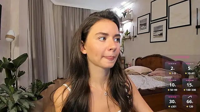 NicoleLuv 即時 XXX 聊天