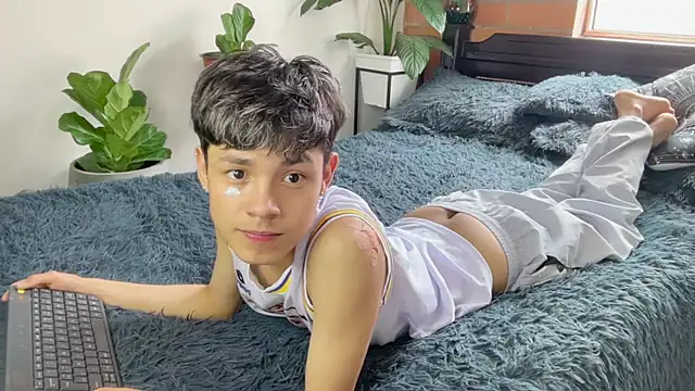 Chat XXX Live Andy_Belier23