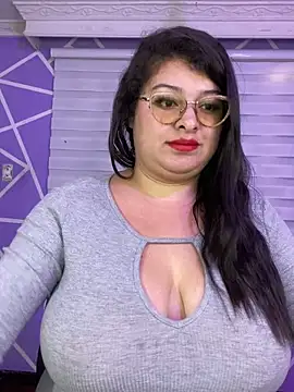 MiiaaJoness 라이브 XXX 채팅